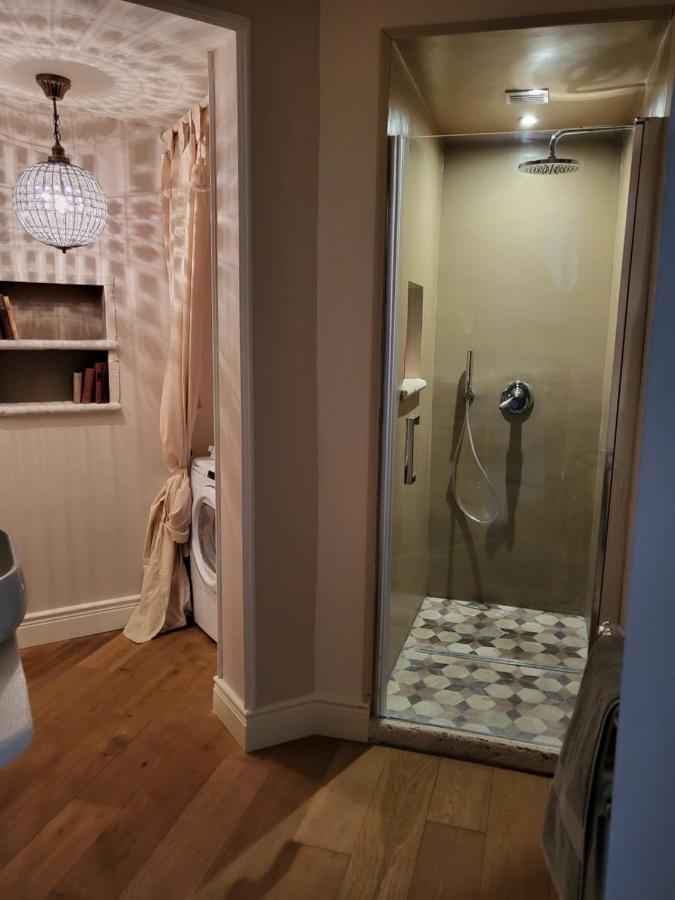 Suite Indipendente In Villa Formello Exterior photo